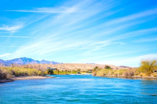 RV vacation on the Colorado River